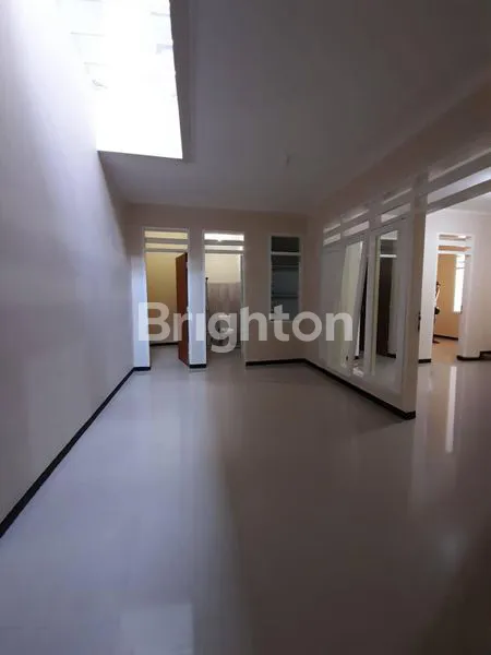 image RUNGKUT ASRI - SURABAYA  (6)