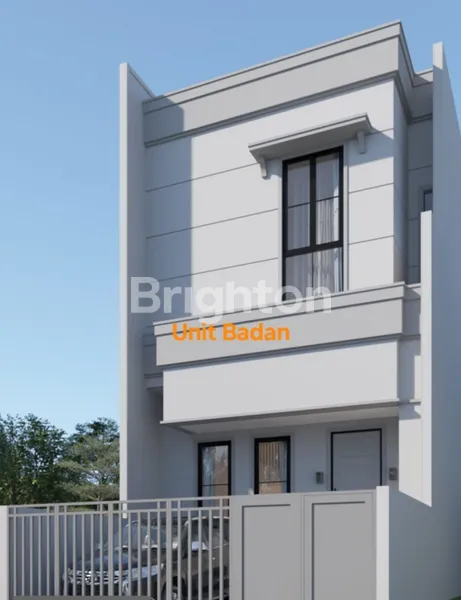 image RUMAH MODERN ALA YUNANI DENGAN KONSEP DOUBLE LIVING ROOM DI CITRA GARDEN EXTENSION, JAKARTA BARAT. 4+1 KAMAR TIDUR. CARPORT 2 MOBIL (3)