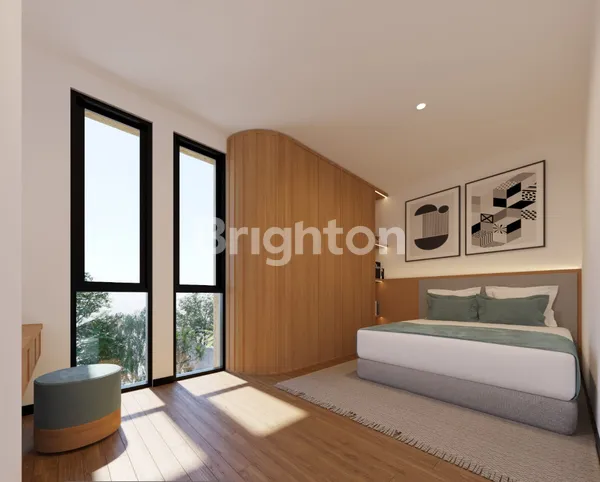 image RUMAH MODERN ALA YUNANI DENGAN KONSEP DOUBLE LIVING ROOM DI CITRA GARDEN EXTENSION, JAKARTA BARAT. 4+1 KAMAR TIDUR. CARPORT 2 MOBIL (1)