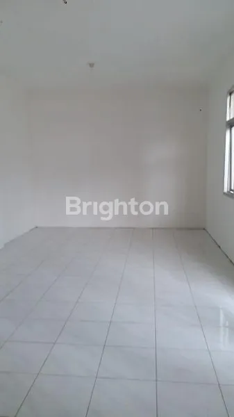 image PERGUDANGAN KAMAL INDAH (8)