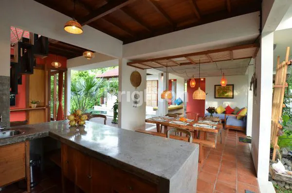 image TROPICAL VILLA 3 BEDROOM FULLY FURNISH IN JIMBARAN (6)