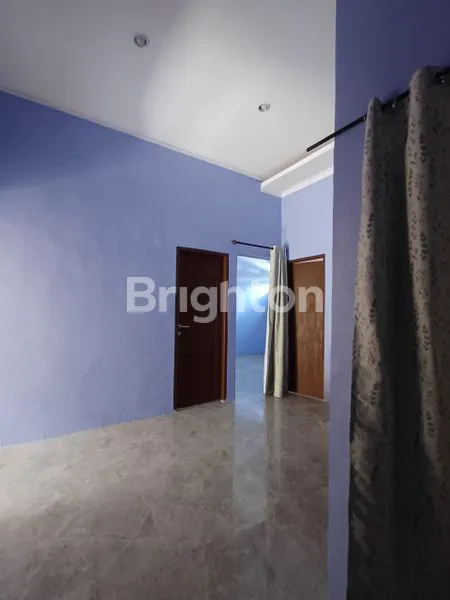 image RUMAH SEPINGGAN BARU LOKASI STRATEGIS (1)