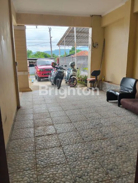 image DISEWAKAN RUMAH MEWAH (4)