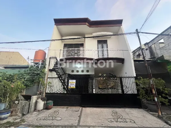 image #ZRM36 RUMAH BAGUS LOKASI STRATEGIS NYAMAN COCOK UNTUK TEMPAT TINGGAL ATAU USAHA LAIN (1)