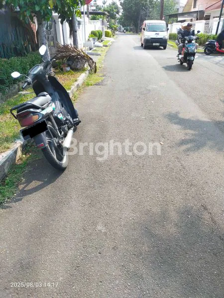 image TURUN HARGA RUMAH TUA MURAH 2 LANTAI KOMPLEK PERUMAHAN TOMANG CITY GARDEN KEBON JERUK (7)