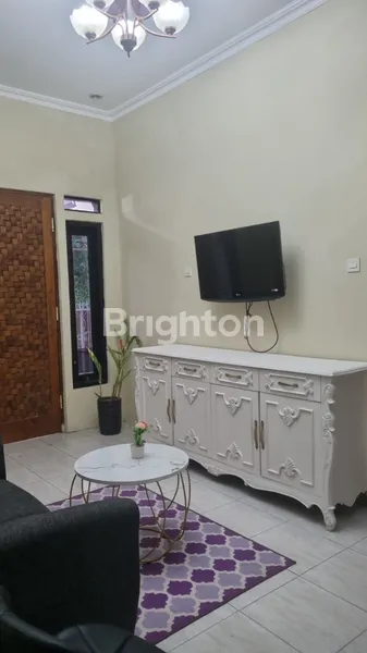 image RUMAH SIAP HUNI FULL FURNISH DEKAT BXC BINTARO (3)