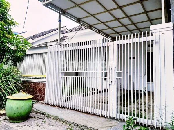 image RUMAH CANTIK, SUDAH RENOV DALAM.  (2)