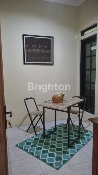 image RUMAH SIAP HUNI FULL FURNISH DEKAT BXC BINTARO (7)