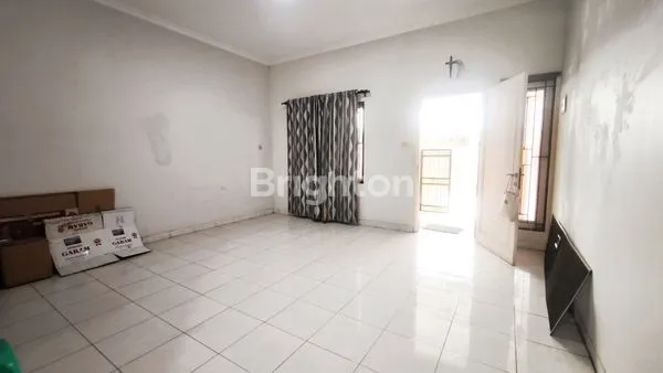 image RUMAH DURI KEPA 3 LANTAI FULL FURNISH SIAP DIHUNI (5)