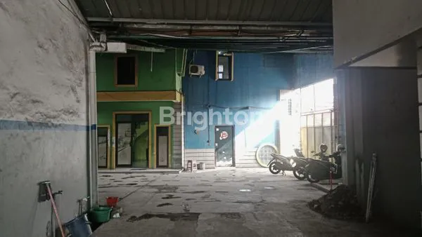 image GUDANG DI KALIGAWE (5)