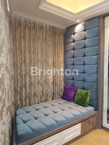 image APARTEMEN THE PEAK LANTAI 22 FULL FURNISH MEWAH SIAP HUNI SURABAYA (7)