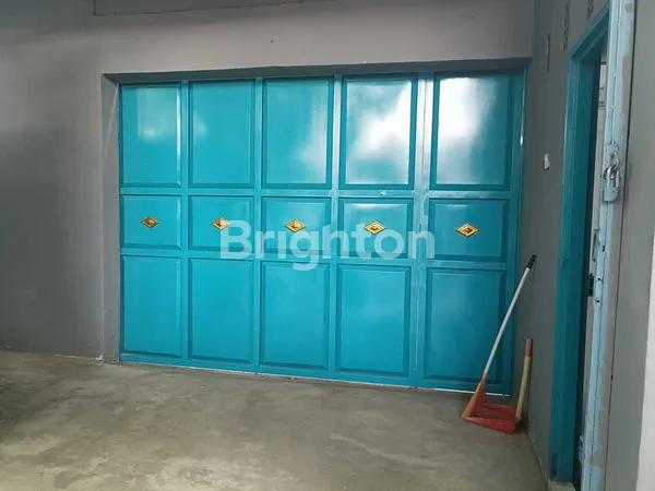 image RUMAH EKSKLUSIF 3KT HADAP UTARA – SEWA RP 80 JT/TAHUN, SHM, LOKASI PREMIUM BANDUNG (2)