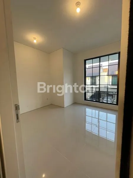 image RUMAH GRAHA NATURA CLOSET DANDELION 2 LANTAI SMART HOME (3)