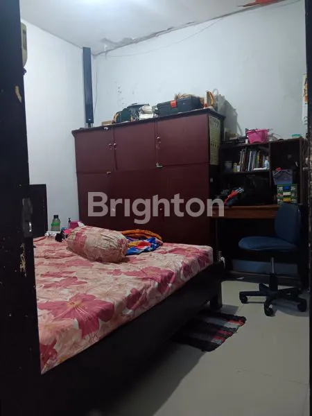 image RUMAH 2 LANTAI STRATEGIS DEKAT UK PETRA DAN UBAYA - KUTISARI (6)