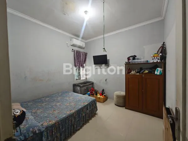 image RUMAH 2 LANTAI SIAP HUNI DALAM CLUSTER PERUMAHAN NYAMAN & ASRI DI BALIKPAPAN SELATAN (3)