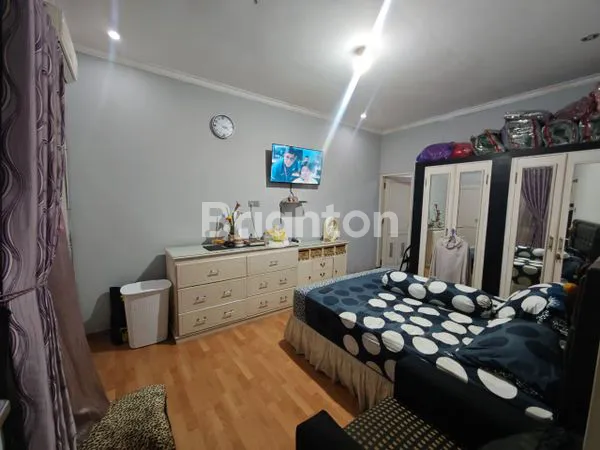 image RUMAH 2 LANTAI SIAP HUNI DALAM CLUSTER PERUMAHAN NYAMAN & ASRI DI BALIKPAPAN SELATAN (7)