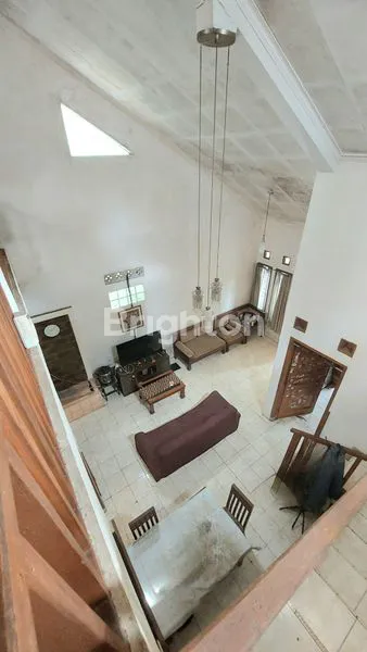 image RUMAH 2 LANTAI VIEW KOTA DI GRIYA BUKIT MAS CIKUTRA BANDUNG (6)