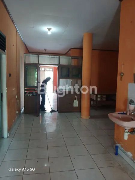 image RUMAH MEWAH 2 LANTAI, 6KT DI BANTUL - LT 706M2 STRATEGIS (5)