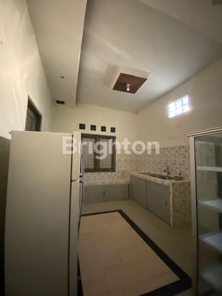 image RUMAH MEWAH 2 LANTAI , 4KT, FULL FURNISHED, SAMARINDA (7)