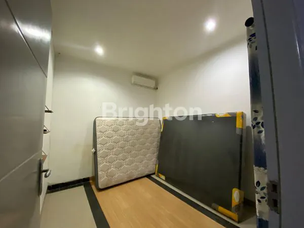 image RUMAH MEWAH 2 LANTAI , 4KT, FULL FURNISHED, SAMARINDA (5)