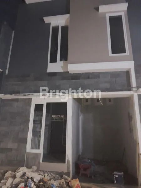 image RUMAH BARU 2 LANTAI DI TAMBAK MEDOKAN AYU, FINISHING! (2)