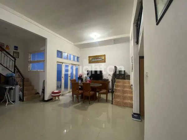 image RUMAH BAGUS, TERAWAT DITENGAH KOTA (5)