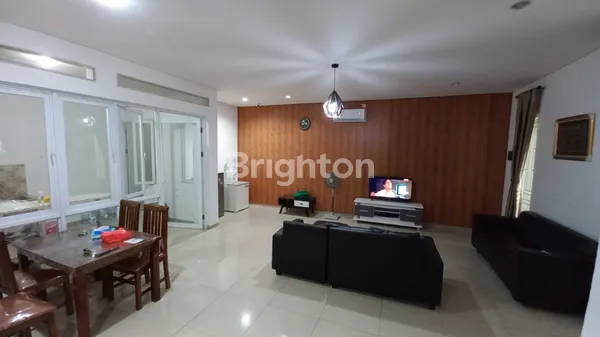 image RUMAH MEWAH – PARADISE RESORT CITY, CIPUTAT, TANGERANG SELATAN (2)