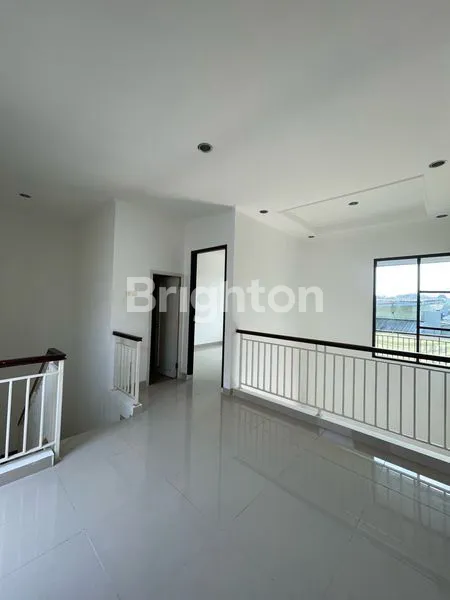 image RUMAH BANGUNAN MODERN MINIMALIS DALAM CLUSTER JAGAKARSA JAKARTA SELATAN (6)