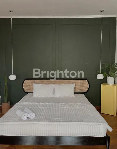 image RUMAH MEWAH 2 LANTAI FULLY FURNISHED DI CIGADUNG BANDUNG (2)