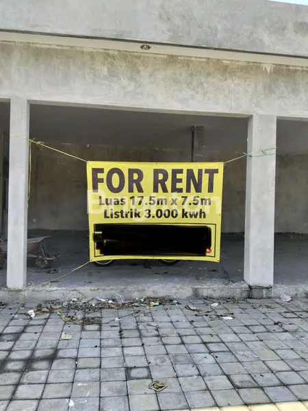 image RUKO PREMIUM 100M² DI JALAN UTAMA CANGGU - LOKASI STRATEGIS (3)