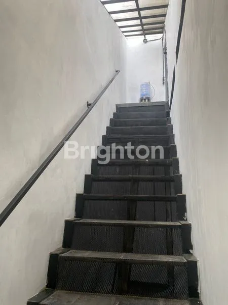 image DIJUAL CEPAT RUMAH DI MAINROAD SUDIRMAN (6)