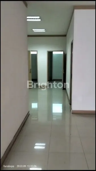 image RUKO 4 LANTAI PERAK BARAT EX BANK (3)