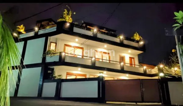 image SEBUAH  VILLA DI SEWAKAN DAN DI JUAL DI KUTA BALI (1)