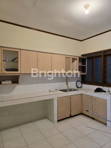 image RUMAH MEWAH & SEJUK LIGAR RAYA CIBEUNYING BANDUNG (5)