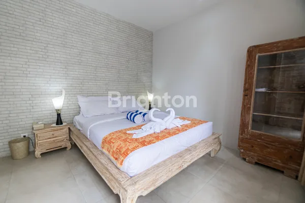 image HUNIAN NYAMAN 3 KAMAR DI LOKASI STRATEGIS DI SEMINYAK (4)