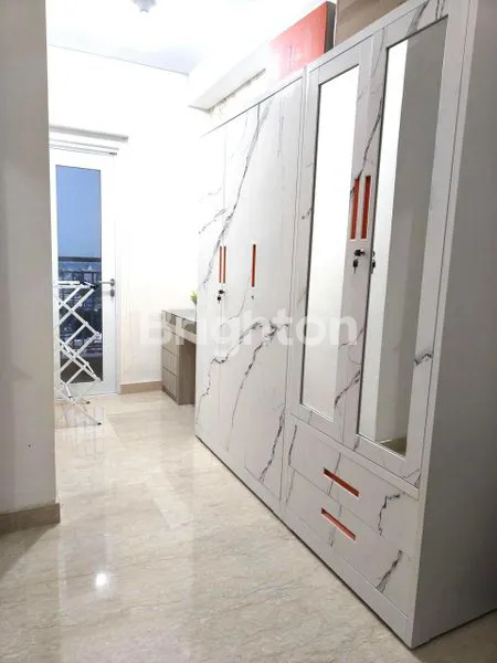 image APARTEMEN MEWAH PODOMORO LIBERTY 56M2, FULL FURNISH, VIEW KOTA (6)