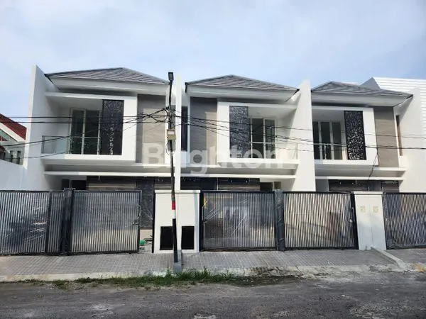 image DIJUAL 3 RUMAH JEJER 100% BARU PANTAI MENTARI (1)
