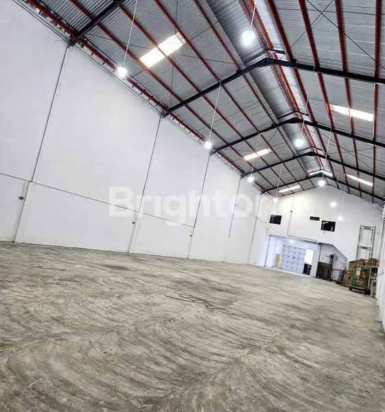 image GUDANG PREMIUM MMTC WAREHOUSE 2 AKSES CONTAINER 40 FEET MEDAN (1)