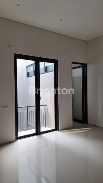 image DIJUAL RUMAH BARU GRESS PANTAI MENTARI (4)