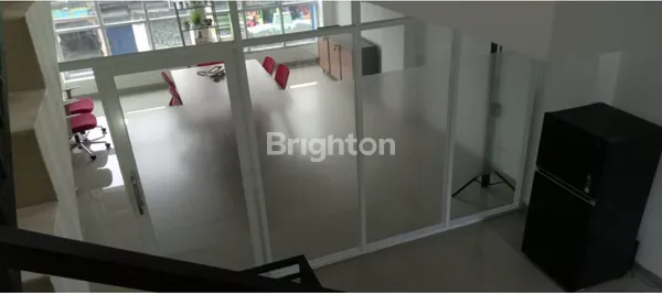 image RUKO 3,5 LANTAI PASAR REBO 2 UNIT JEJER (4)