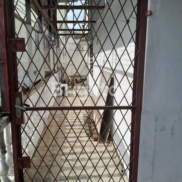 image RUMAH 2 LANTAI FULL FURNISH STRATEGIS DEKAT PASAR BERUANG MEDAN (5)