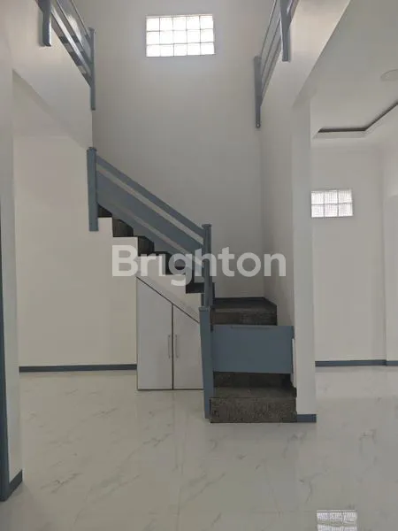 image RUMAH 2 LANTAI SIAP HUNI SUDAH DIRENOVASI DIKEBUN JERUK (5)