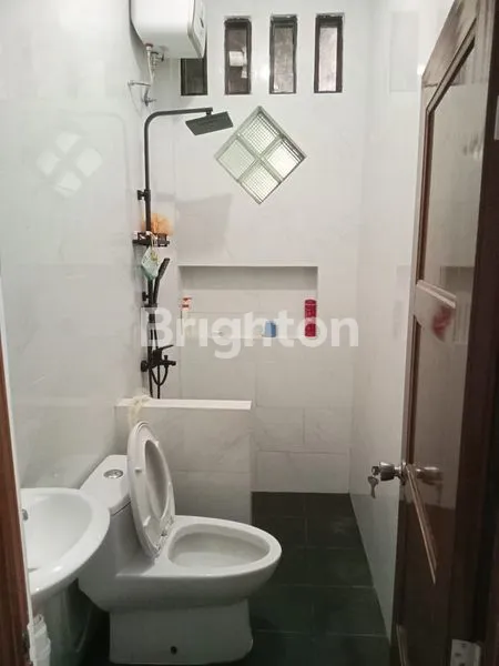 image RUMAH PLUS KOSAN 9 PINTU LAHAN STRATEGIS BELAKANG RS MITRA KELUARGA BINTARO (6)