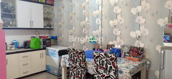 image RUMAH HOOK 2 LANTAI MEWAH DI BUKIT GOLF - 4KT SEMI FURNISHED (4)