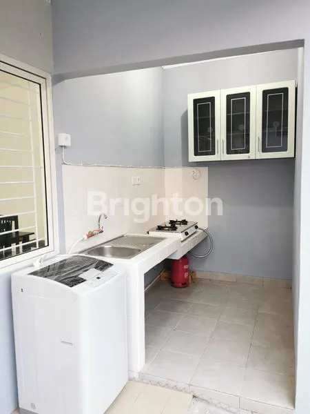 image RUMAH MEWAH 2 LANTAI SEMI-FURNISHED  DI GRAND CITY BALIKPAPAN (2)