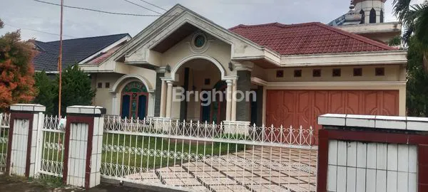 image RUMAH IDAMAN DI TENGAH KOTA JL.TAMAN SARI  (2)