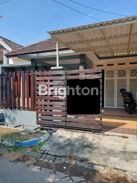 image RUMAH TENGAH KOTA SIDOARJO SIAP HUNI (1)