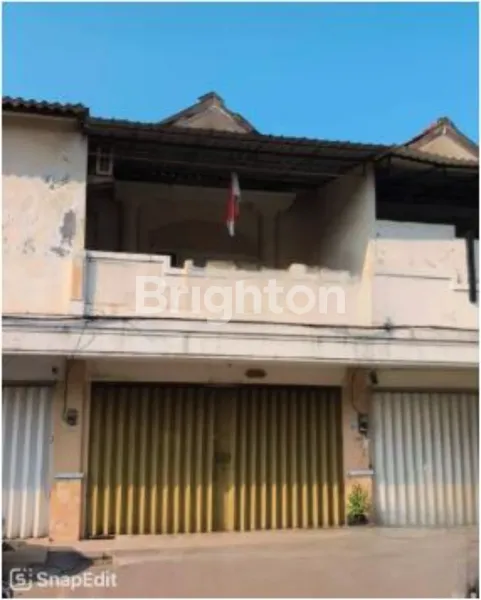 image DISEWAKAN MURAH RUKO 2 LANTAI SIAP HUNI DENGAN PARKIR LUAS DI SENTRA TROPODO SIDOARJO (1)