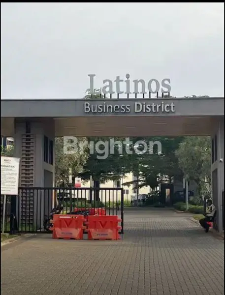 image SOHO/RUKAN 3 LANTAI DI LATINOS BUSINESS DISTRICT BSD  (1)