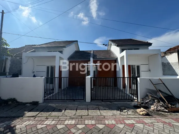 image RUMAH BARU GRESS TANDES DEKAT MANUKAN, LONTAR, LAKARSANTRI (1)